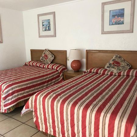 Economy Suites Cypress Gardens 外观 照片
